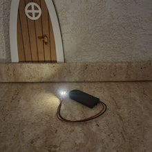 Lade das Bild in den Galerie-Viewer, Wichtel LED-Platte mit Batterie DIY
