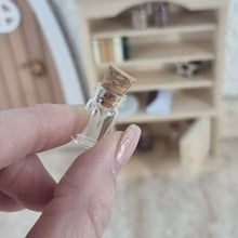 Lade das Bild in den Galerie-Viewer, Wichtel Zauberglitzer