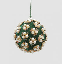 Lade das Bild in den Galerie-Viewer, Weihnachtskugel Elizabeth
