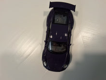 Lade das Bild in den Galerie-Viewer, Spielzeugauto Porsche 911 GT3
